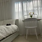 Hongdae 2 Bedrooms Unit