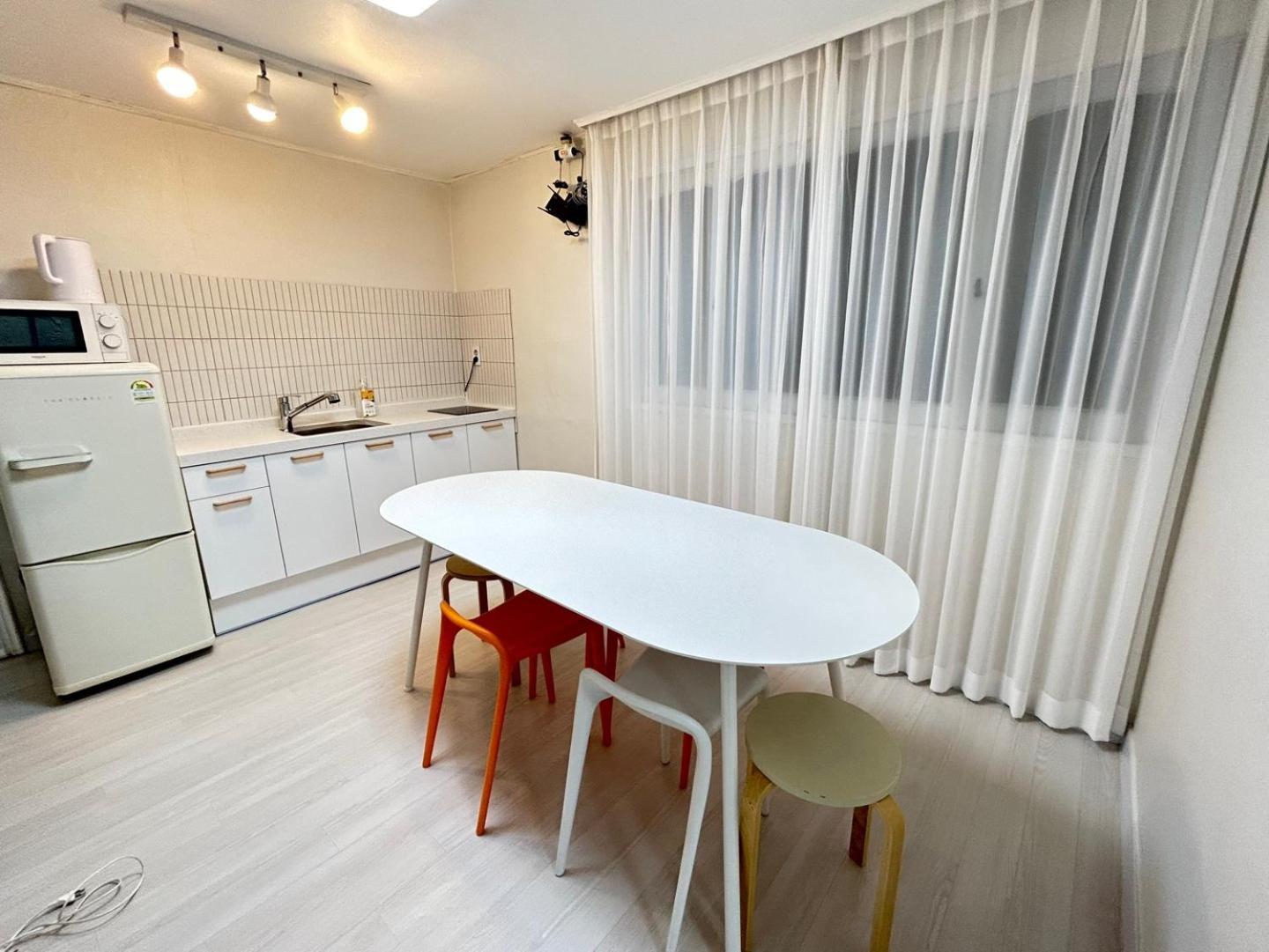 Hongdae 2 Bedrooms Unit Seoul